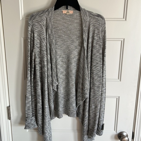 Cardigan - Picture 2 of 3